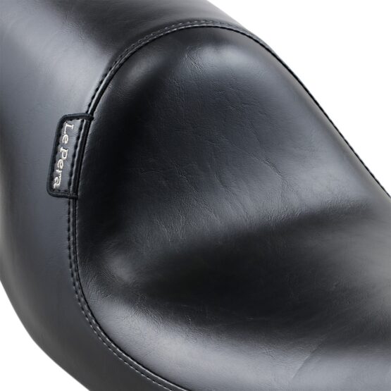 Silhouette Smooth Vinyl 2-Up Seat Black Low&Forward - Image 2