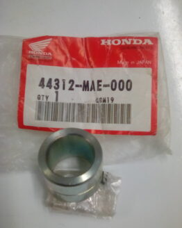 Honda 44312-MAE-000 Collar, Left Front Wheel Side
