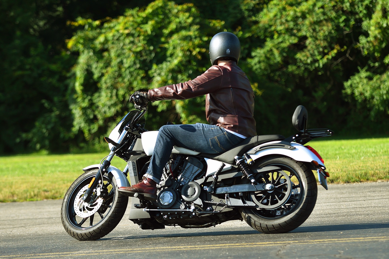 Kenda K671 Cruiser Rear Tire 140/70H-17 66H Tubeless - Image 3