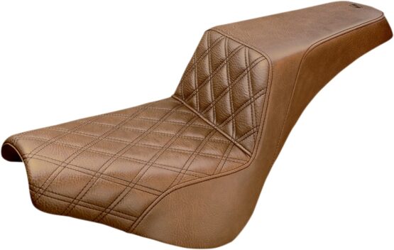 Step-Up Front Lattice Stitch 2-Up Seat Brown