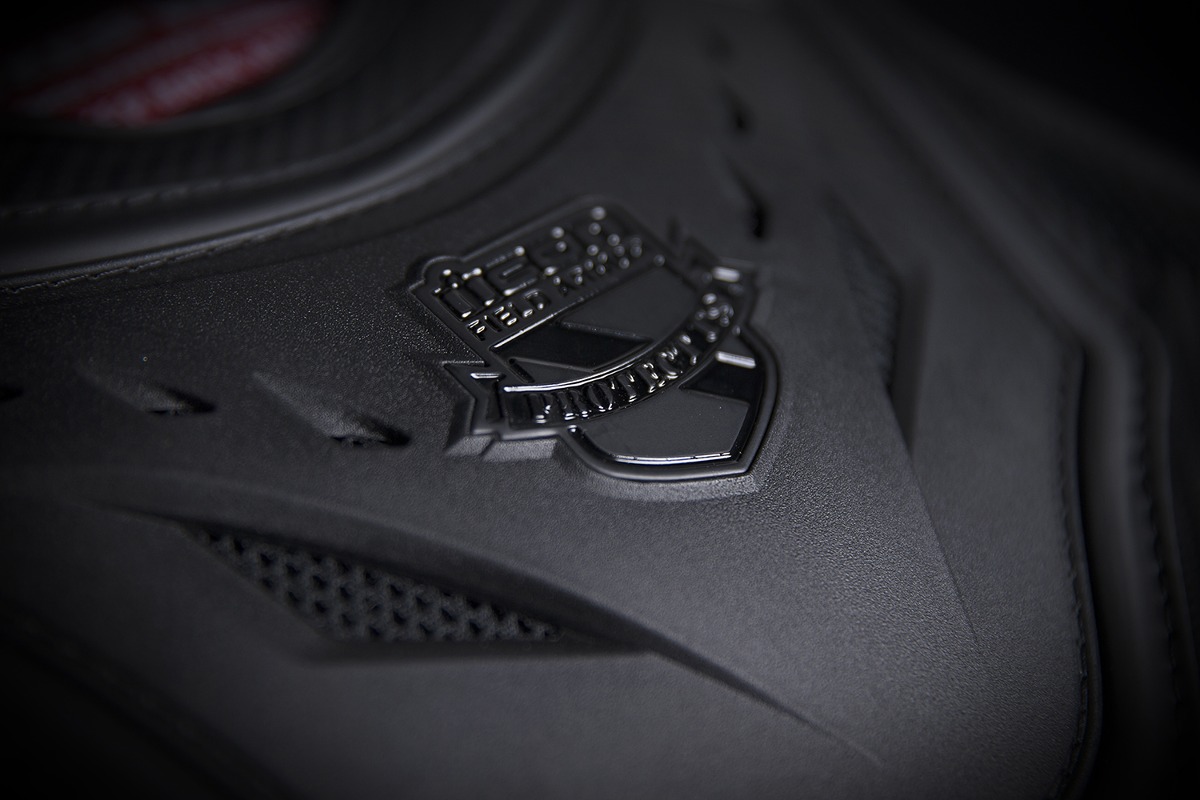 Stryker Field Armor Vest Stealth Large/X-Large - Image 6