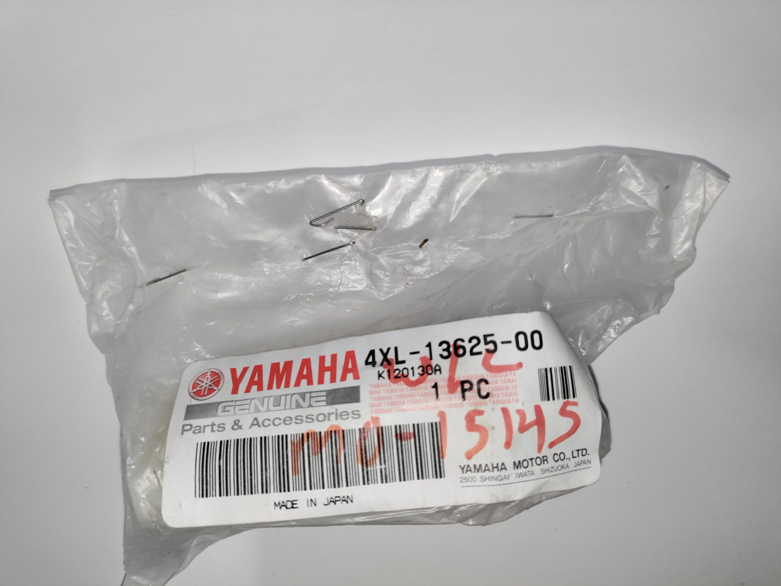 4XL-13625-00YAM2.jpg