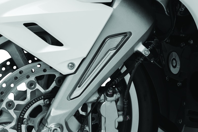 Kuryakyn Omni LED Fork Inserts Chrome Fits 18-20 GL1800 - Image 5