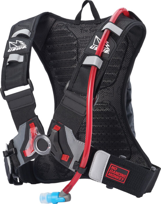 Carbon Black Raw 3 2.0L Hydration Pack w/ Plug-n-Play Tube - Image 3