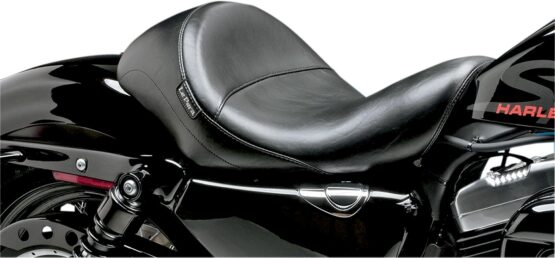 Aviator Smooth Vinyl Solo Seat - Black