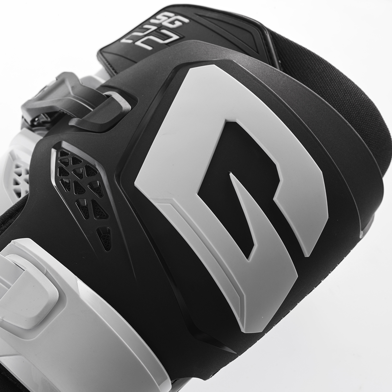 Gaerne SG22 Boot Black/White Size 12 - Image 9