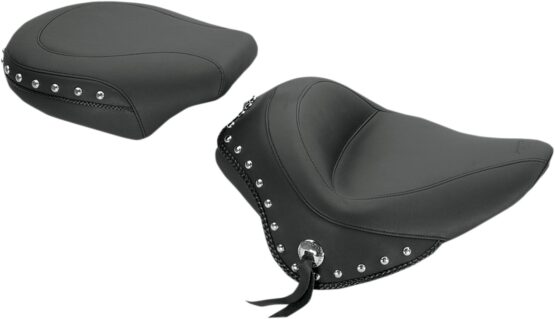 Wide Studded Vinyl Pillion Pad - Image 2