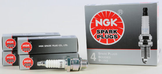 Spark Plug B6HS - Image 2