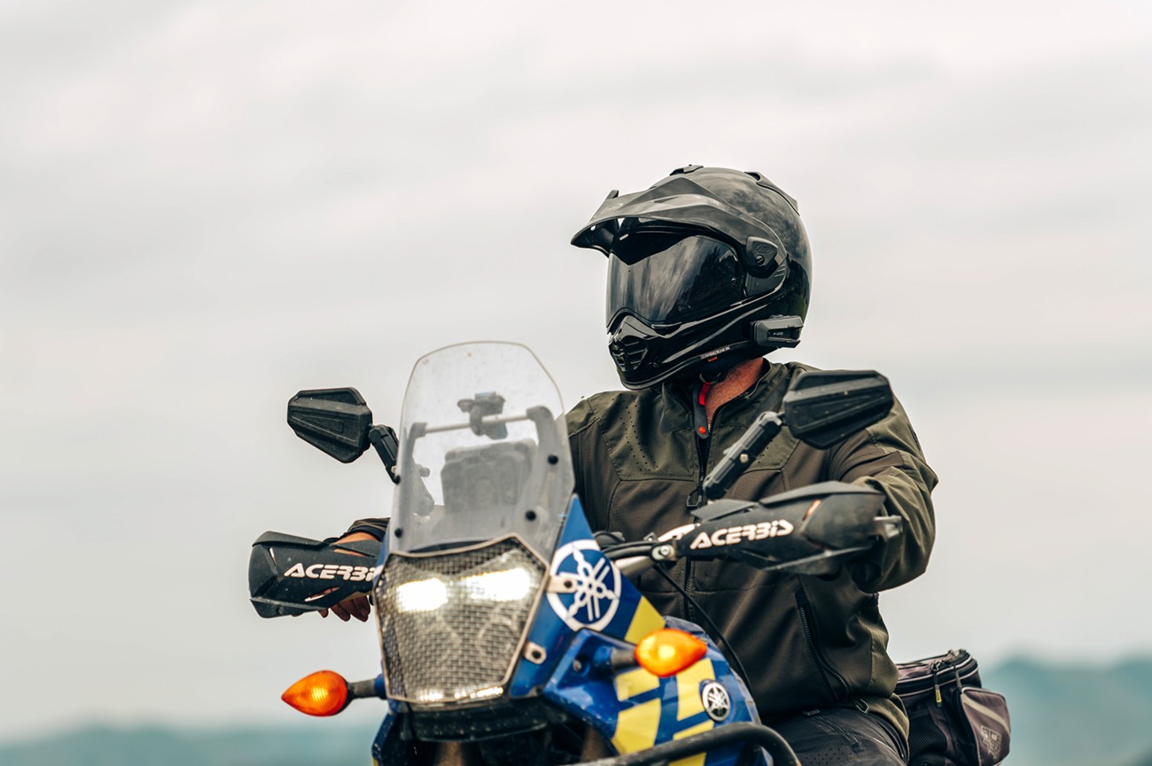 Arai XD-5 Solid Helmet Gloss Black XL - Image 3