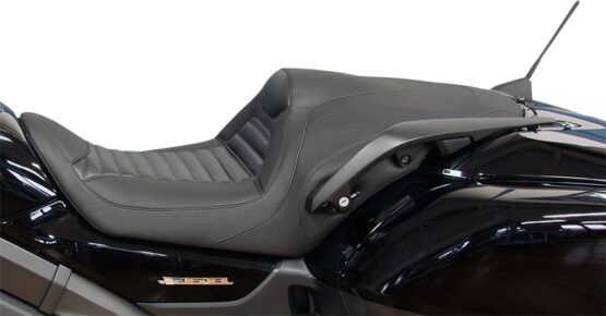 Tripper Horizontal Tuck and Roll Vinyl 2-Up Seat - Black - Image 3