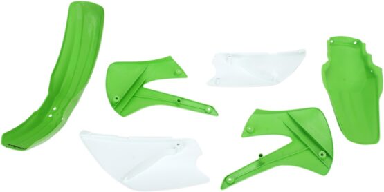 Green Plastic Kit - Image 3