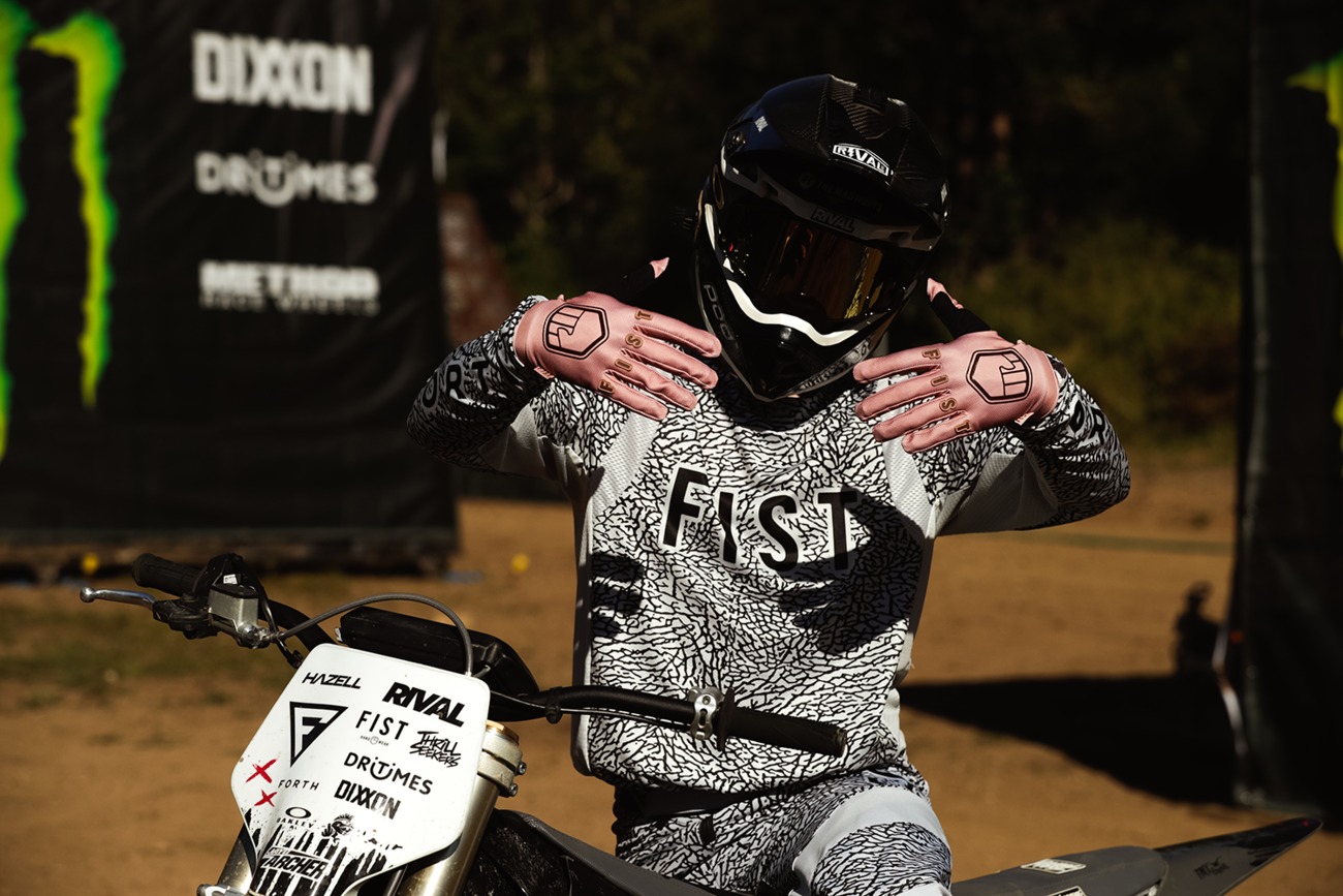 FIST Handwear Stocker Strapped Earth Gloves Tan Men's Large - Image 4