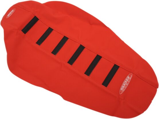 6-Rib Water Resistant Seat Cover Black/Red