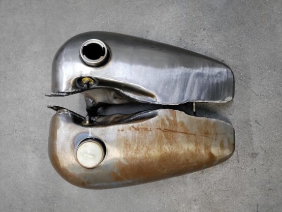 Knucklehead / Panhead / Shovelhead Fat Bob Tanks 3.5 Gal - Image 3