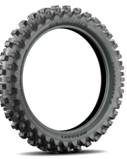 Starcross 6 Medium/Soft Rear Tire 120/90-18