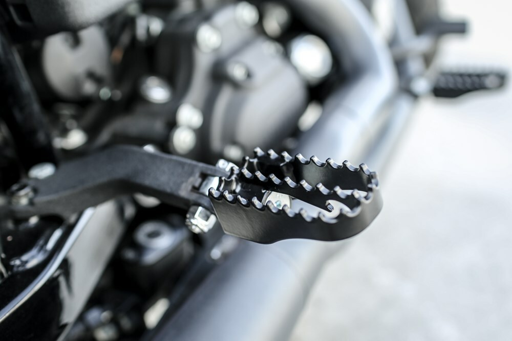 Burly Brand MX Style Mini Footpegs Black For Harley-Davidson - Image 7